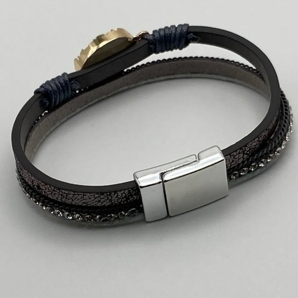 N/A dark gray